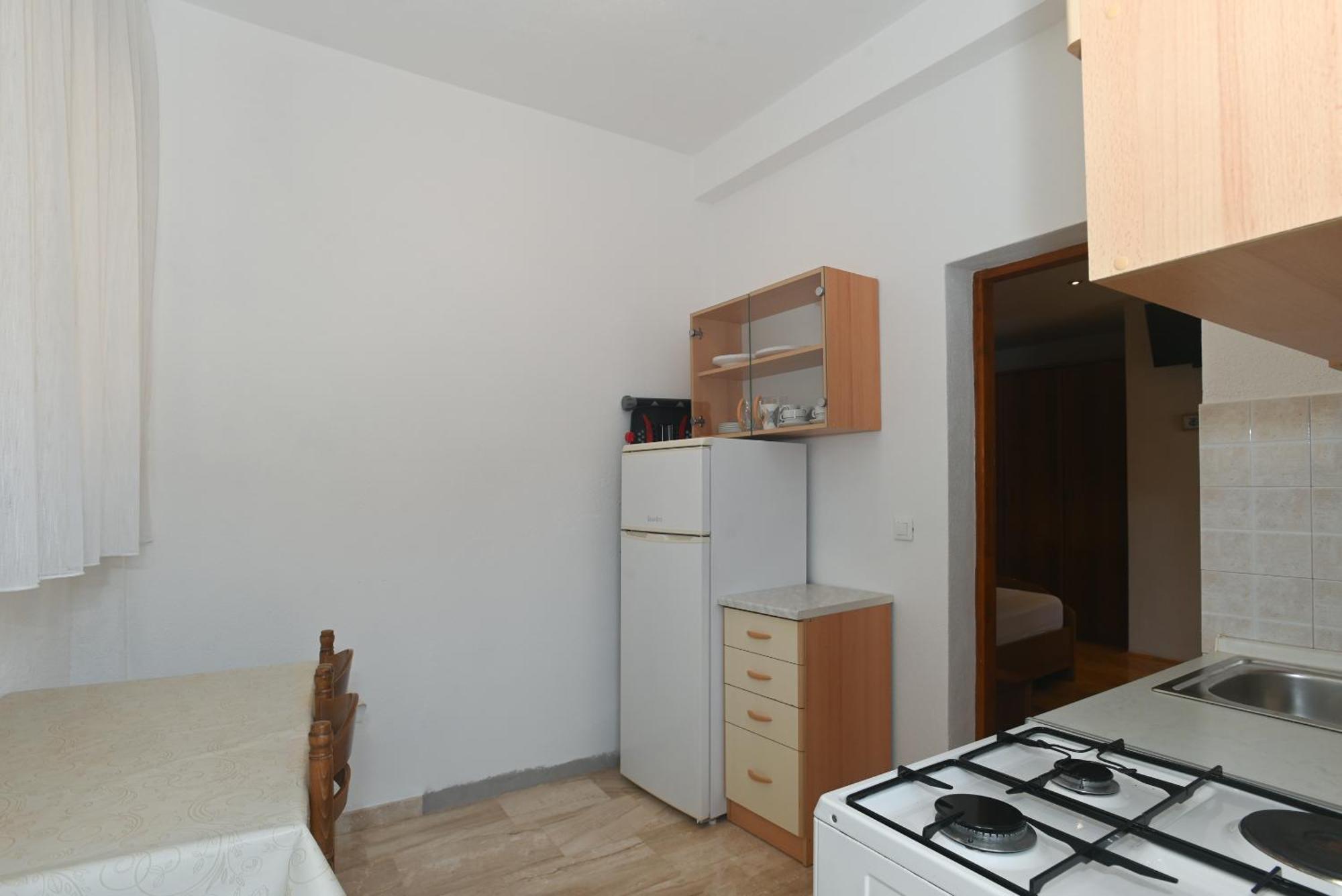 Apartments Carevic Ante Baska Voda Exterior photo